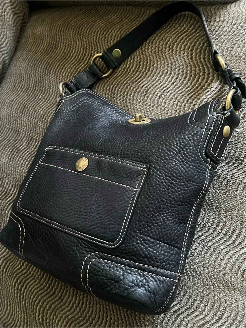 Coach Chelsea NS Pebbled Leather Bag - Picture 6 of 14